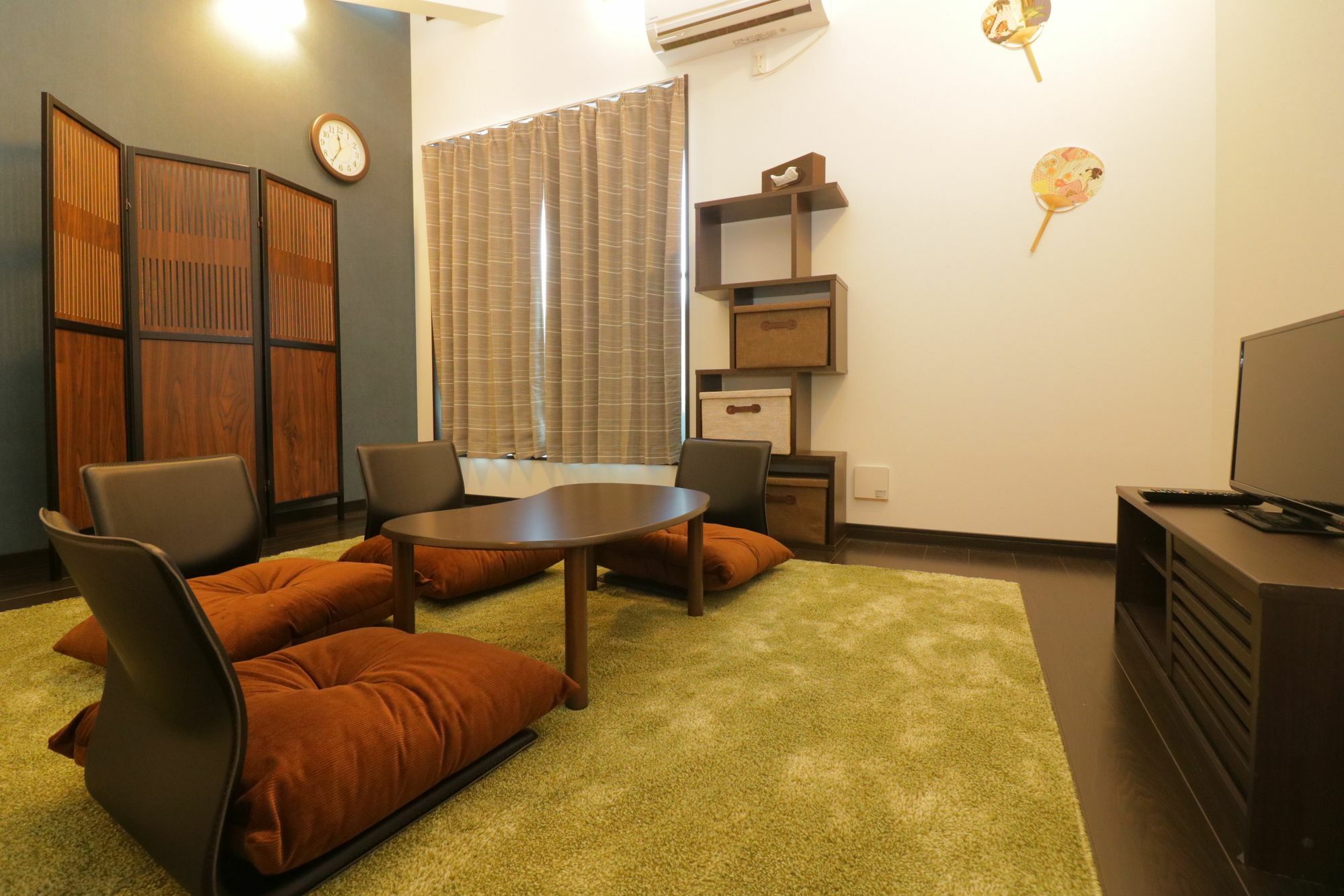 Hg Cozy Hotel No 12 京橋駅前 Осака Экстерьер фото